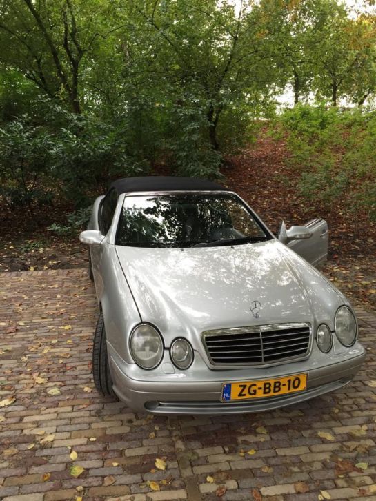 Mercedes CLK-Klasse 2.3 CLK230 Kompr Cabrio Sport AT 1999