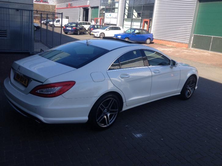 Mercedes CLS-Klasse 3.5 Cls350 Blue Eff. AUT 2011 Wit