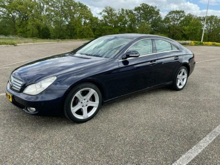 Mercedes CLS-Klasse 5.0 Cls500 AUT 2005 Blauw Youngtimer 