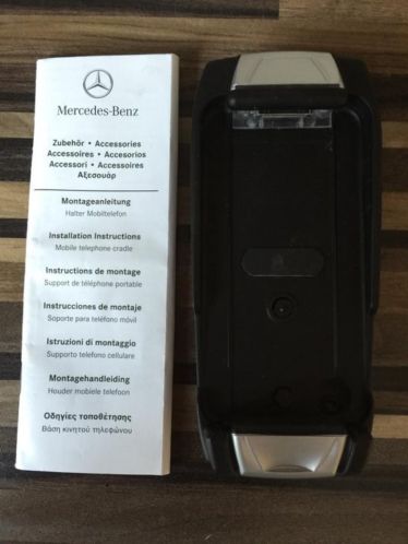 Mercedes cradle voor iphone4s met Bluetooth 