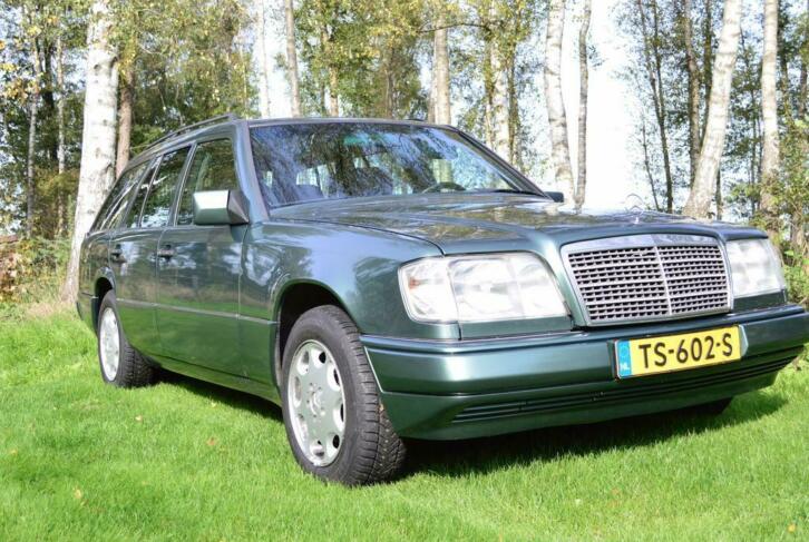 Mercedes E 300 4MATIC 1995 Groen