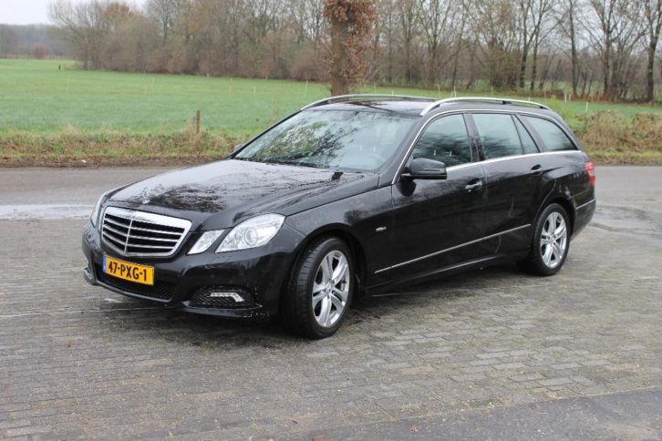Mercedes E-Klasse 1.8 E200 CGI Estate AUT 2010 Zwart