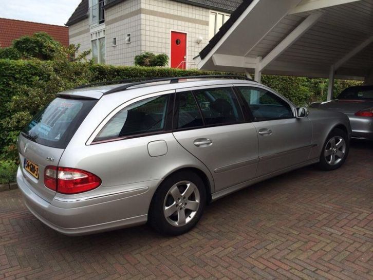 Mercedes E-Klasse 3.2 CDI E320 Combi AUT 2004 Grijs