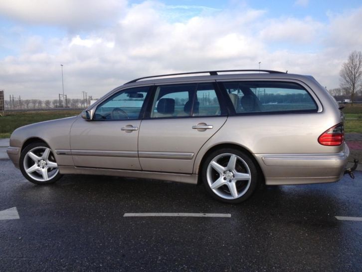 Mercedes E-Klasse 3.2 CDI E320 Combi Avantgarde Select