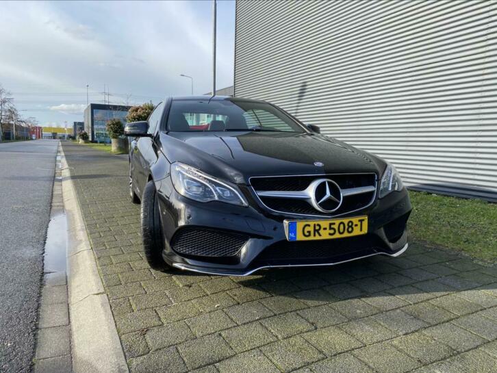 Mercedes E-Klasse E200 Coupe A7 2015 Zwart Met AMG pakket