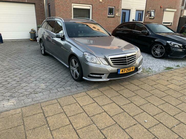 Mercedes E-Klasse E350 CDI Estate Aut7 2011 Grijs