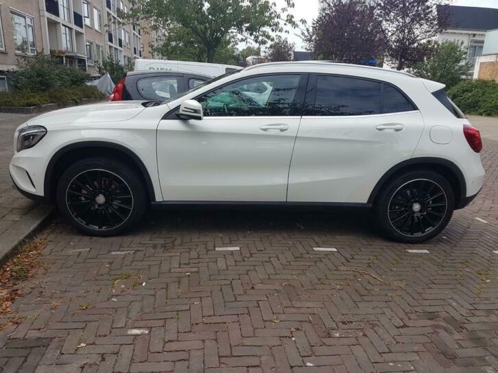 Mercedes GLA-Klasse 2.1 CDI Gla220 AUT 2015 Wit Prestige