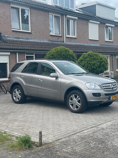 Mercedes M-Klasse 3.0 CDI Ml320 4MATIC AUT 2006 Grijs