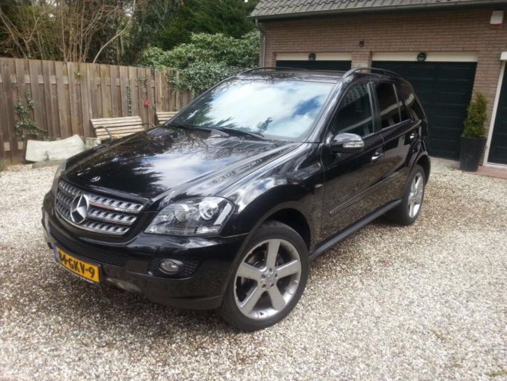 Mercedes M-Klasse 3.0 CDI ML320 4MATIC AUT 2008 Zwart