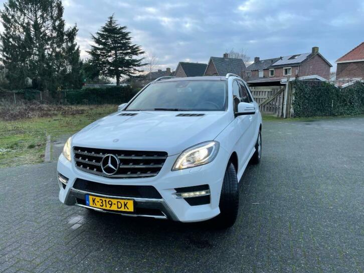 Mercedes M-Klasse Ml250 Bluetec 4MATIC 2015 Wit