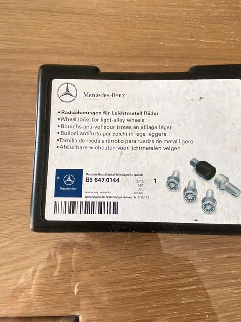 Mercedes originele anti diefstalbouten