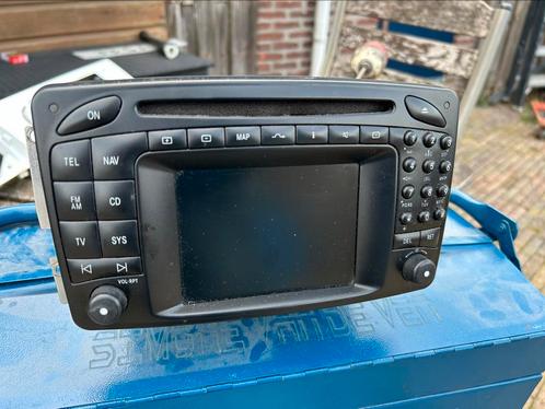 Mercedes radio