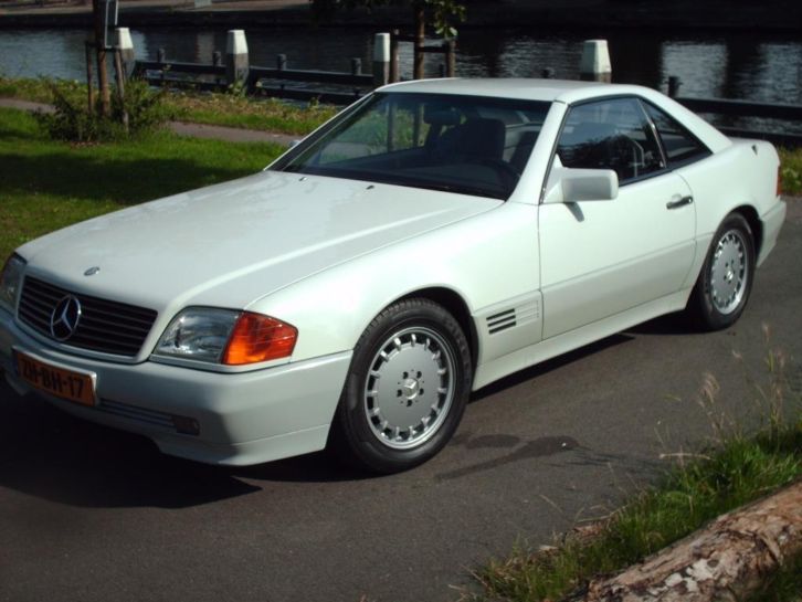 Mercedes SL-Klasse 3.0 300 SL AUT U9 1991 Wit