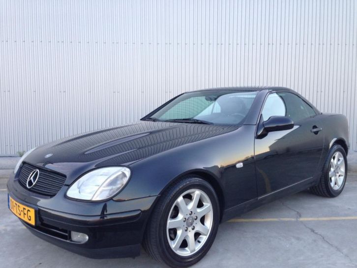 Mercedes SLK230 Kompr AUT, Complete onderhoudshist