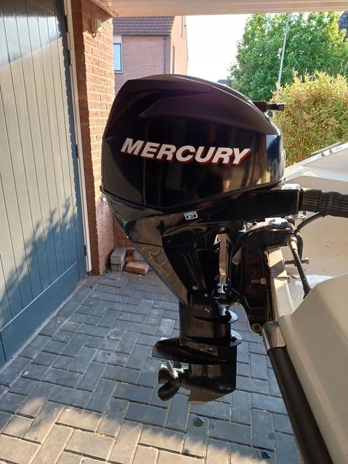 Mercury 30 pk injectie en elektrische powertrim