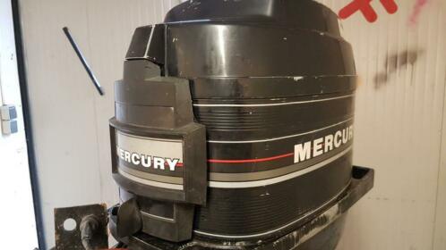 Mercury 50 pk 4 cil langstaart met powertrim en stuurknuppel