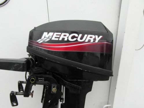 Mercury 8 pk langstaart...in nette staat.