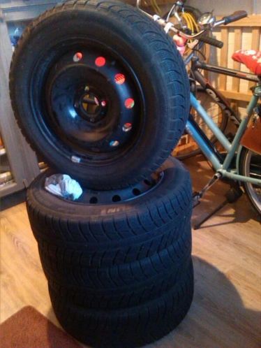 Michelin Alpin 185  65 R15 voor Dacia winterbanden