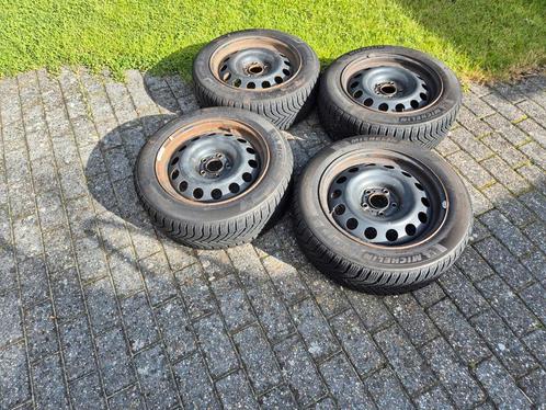 Michelin Alpine 6 winterbanden met velg 20555 R16