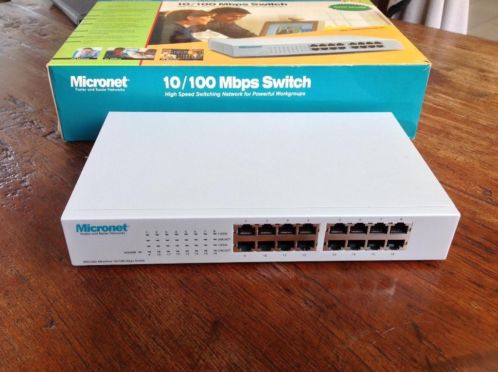 Micronet 16 poorts Fast Ethernet Switch