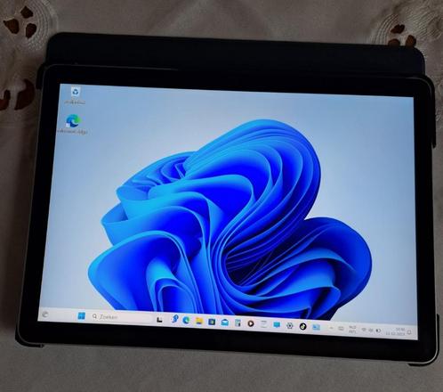 Microsft  Surface 3 tablet