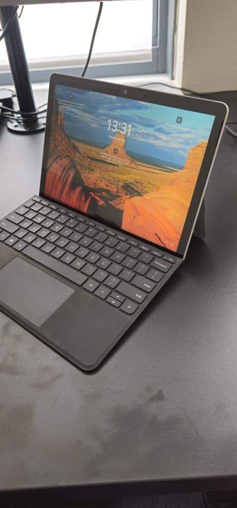 Microsofft Surface GO 3