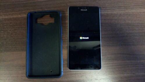 Microsoft 950 Windows Phone DEFECT
