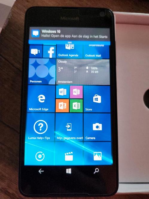 Microsoft Lumia 650 en ongebruikte Mobilize Gelly case