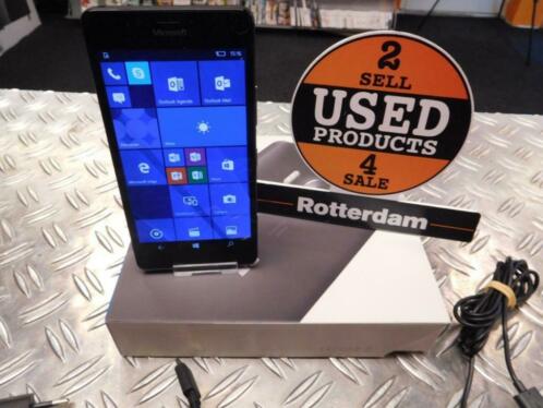 Microsoft Lumia 950  Met Microsoft Display Dock HD-500 58