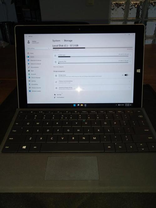 Microsoft Surface 3  64 gb Windows 11 met keyboard(Cover)