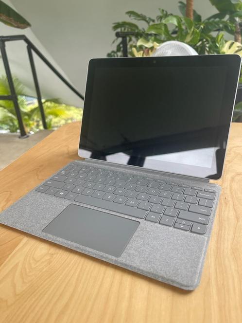 Microsoft Surface Go 128 GB  typecover