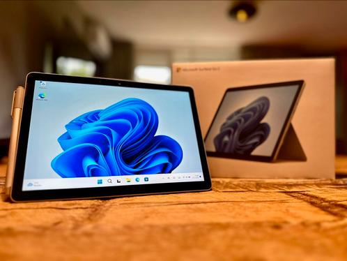 Microsoft Surface Go 3 tabletlaptop met Windows 11