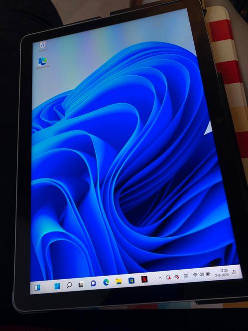 Microsoft Surface Go 3 - zo goed als nieuw