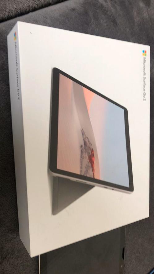 Microsoft Surface Go
