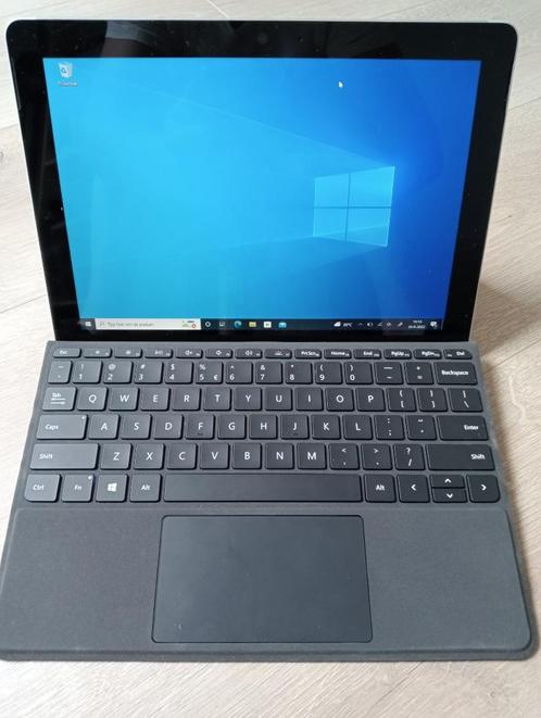Microsoft Surface Go. 8GB geheugen 128 SSD