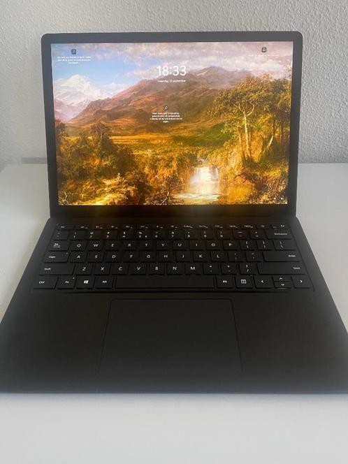 Microsoft Surface Laptop 3 i7-1065G7 - 16GB RAM - 256GB SSD