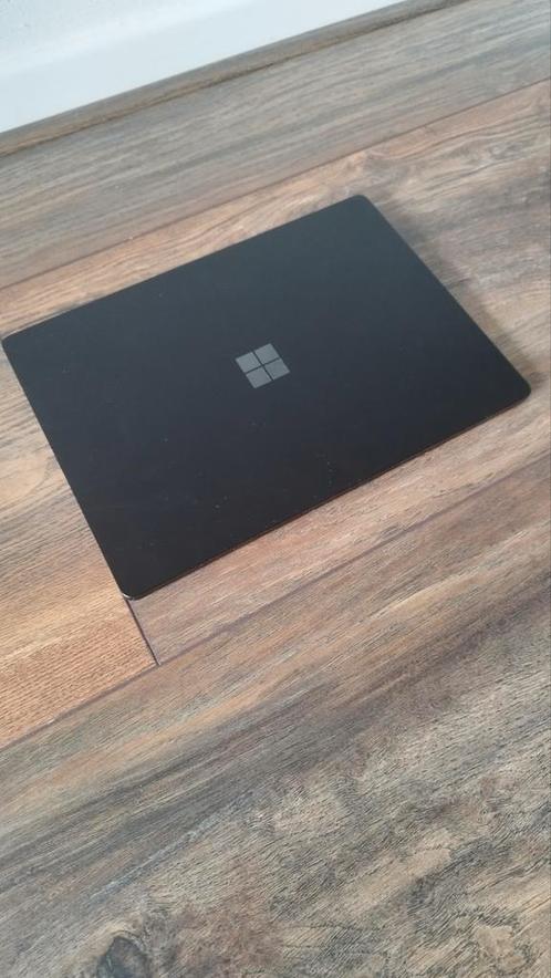 Microsoft Surface Laptop 4 13,5quoti716GB256GB SSD