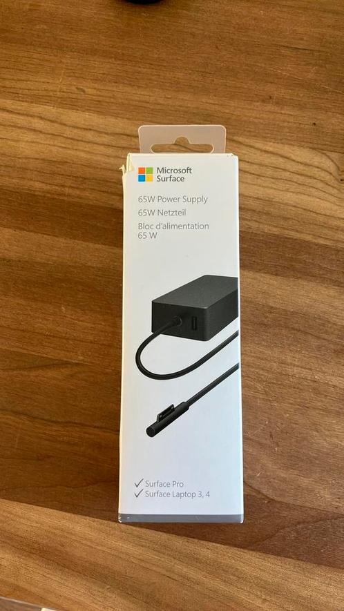 Microsoft surface oplader 65w power supply