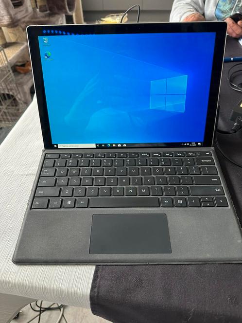 Microsoft Surface pro 1796 i5-7300u 8gb 128gb ssd lader