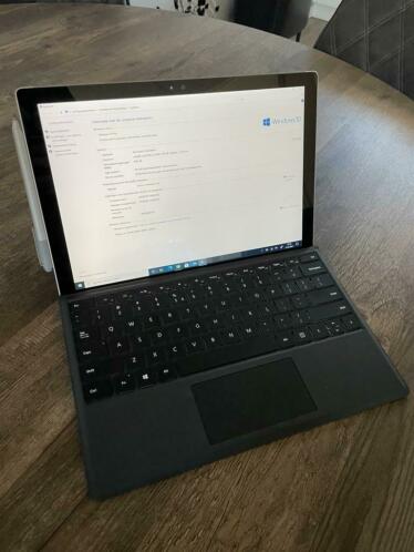 Microsoft Surface PRO  256GB  8GB ram  i5