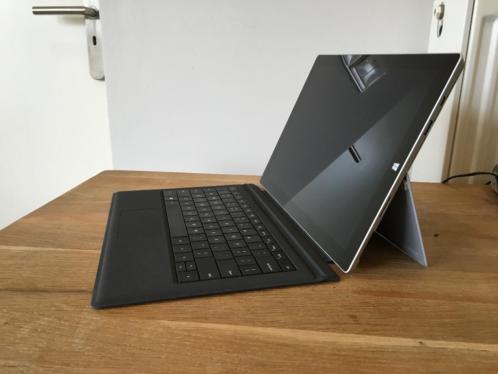 MicroSoft Surface Pro 3 i7 4650U 8GB 500GB SSD Als Nieuw