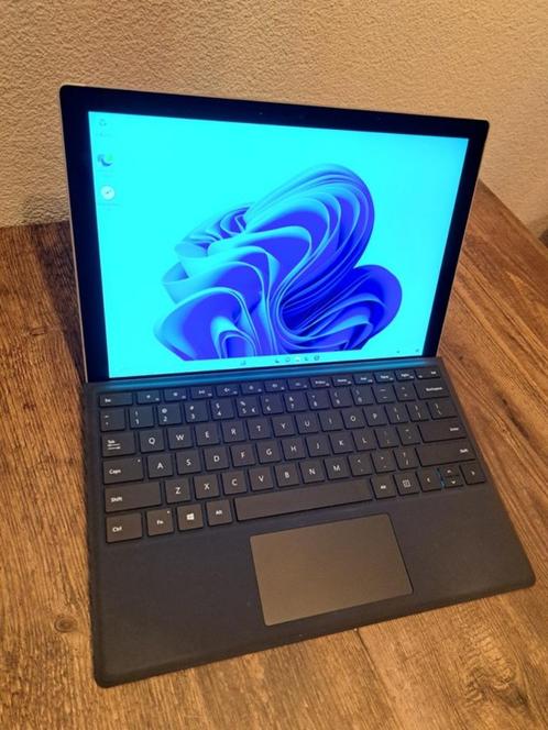 Microsoft Surface Pro 4 12.3 inch 128gb i5