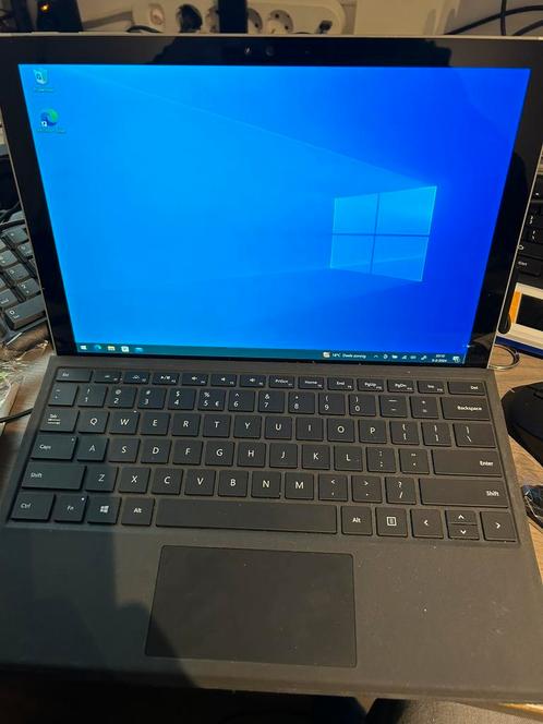 Microsoft Surface Pro 4