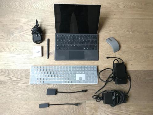 Microsoft Surface Pro 4 (Core i5, 8GB, 256GB)  Accessoires