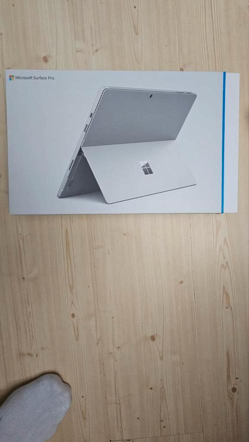 Microsoft Surface Pro 4 I7