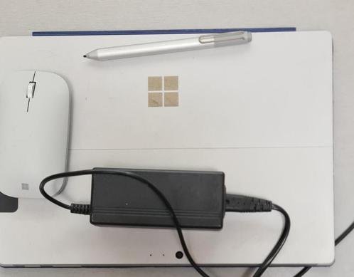 microsoft surface pro 4, pen, muis, toetsenbord en lader