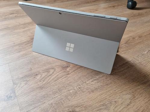 Microsoft Surface Pro 5  1796 - 128GB met toetsenbord lader