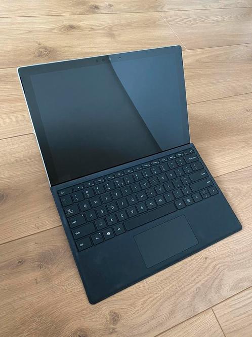 Microsoft Surface Pro 5 i5 7th Gen 8GB 256GB SSD W10P