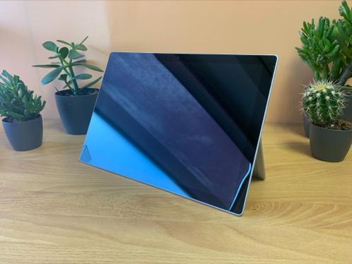 Microsoft Surface Pro 6 - i5, 8GB RAM, 128GB SSD