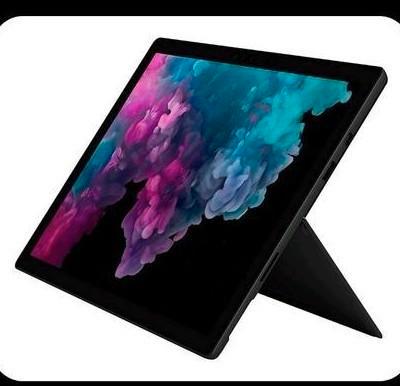 Microsoft Surface Pro 6 - i7 8GB ram 256gb